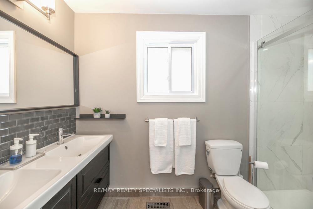 77 Leander Street • Brampton, ON photo 21