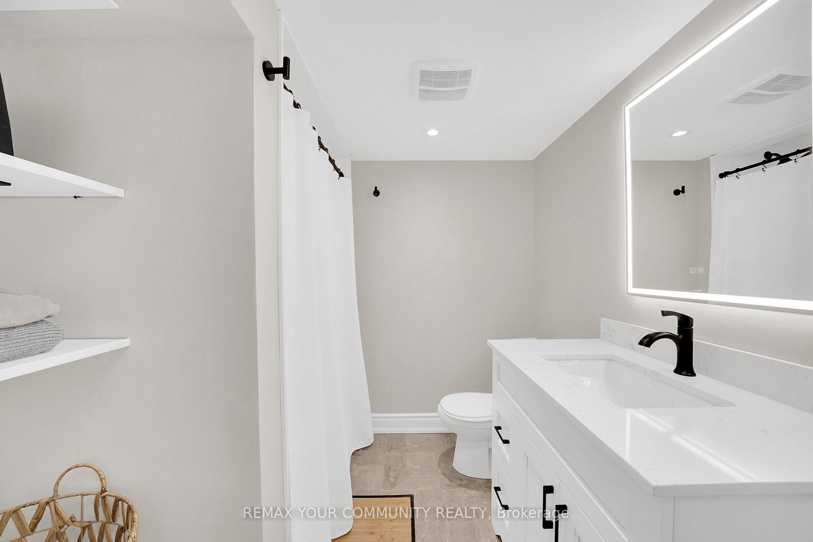 127 Waterbury Street • Caledon, ON photo 32