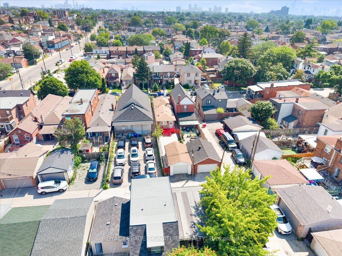 234 Nairn Avenue • Toronto, ON photo 45