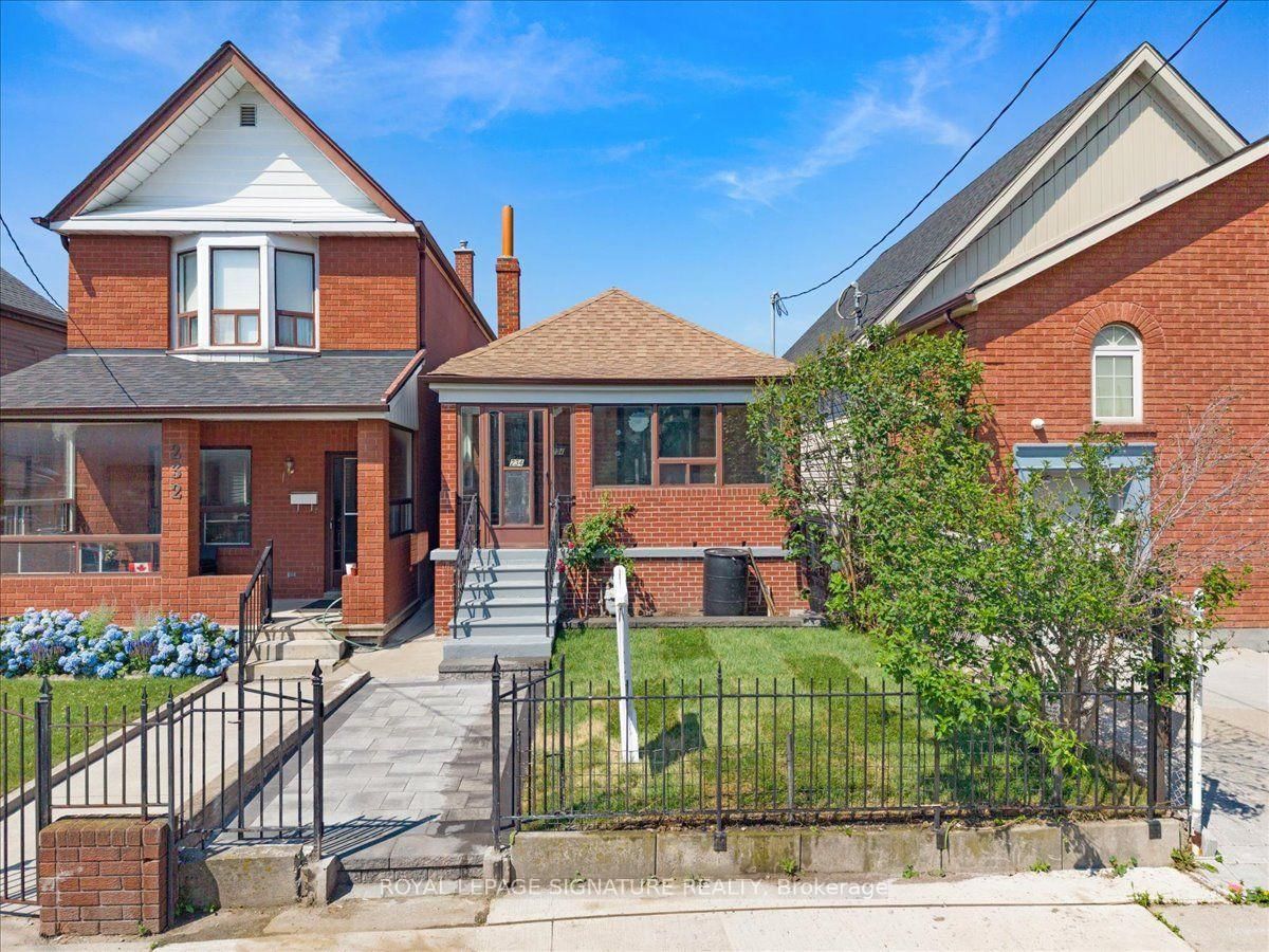 234 Nairn Avenue • Toronto, ON photo 46