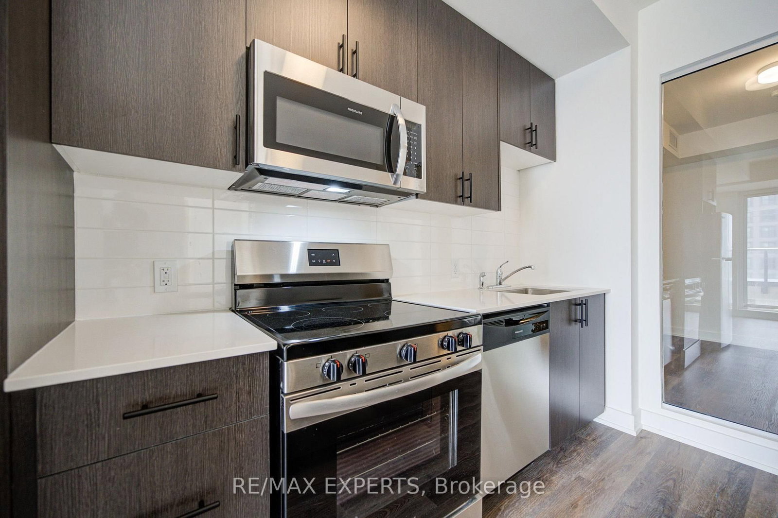 2475 Old Bronte Oakville,ON L6M 4J2 — Photo 12