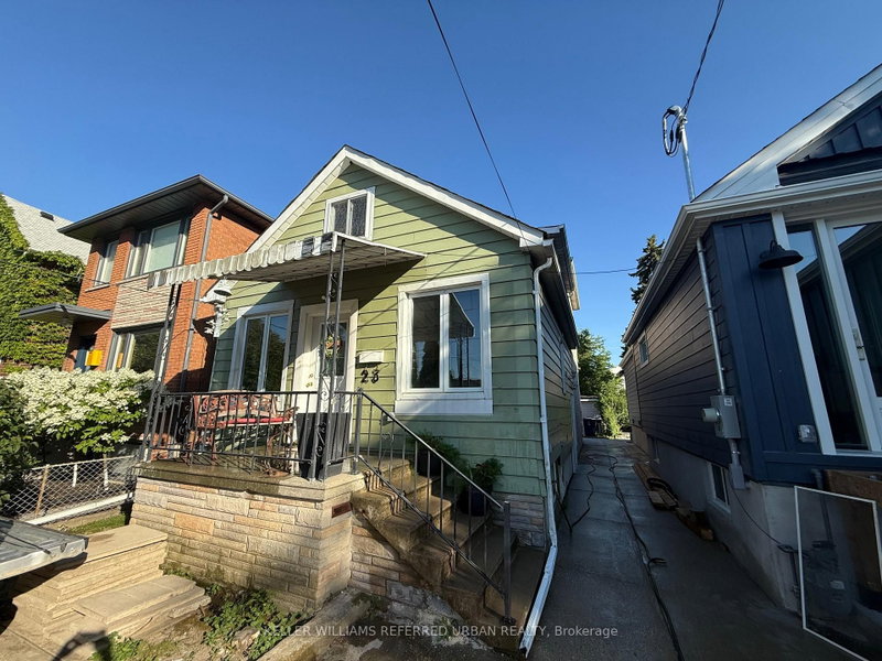 Bsmt - 23 Algoma Street