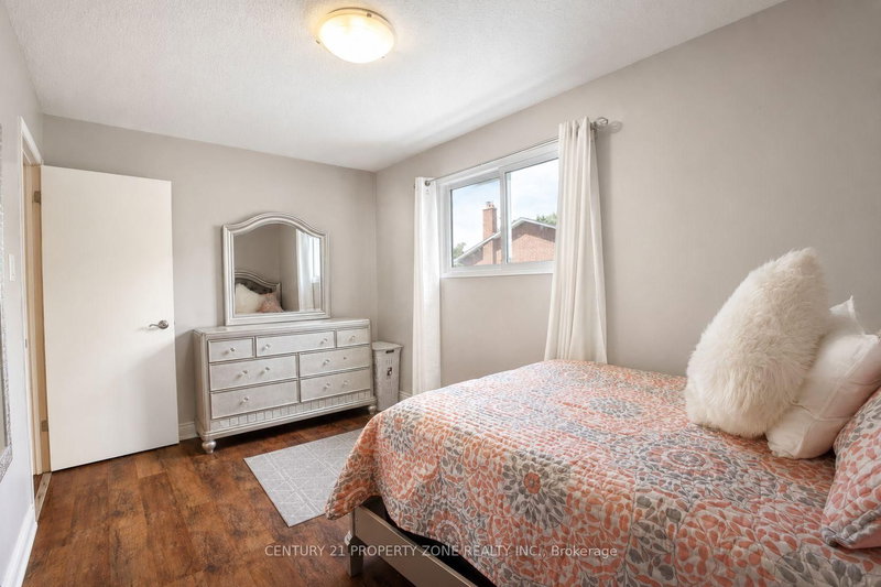 27 Madrid Brampton,ON L6S 2X5 — Photo 13