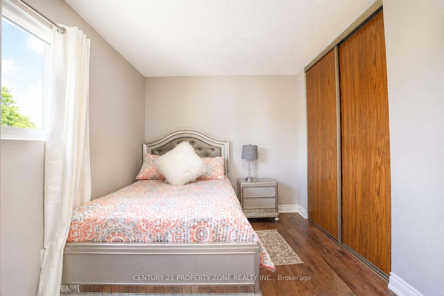 27 Madrid Crescent N • Brampton, ON photo 14