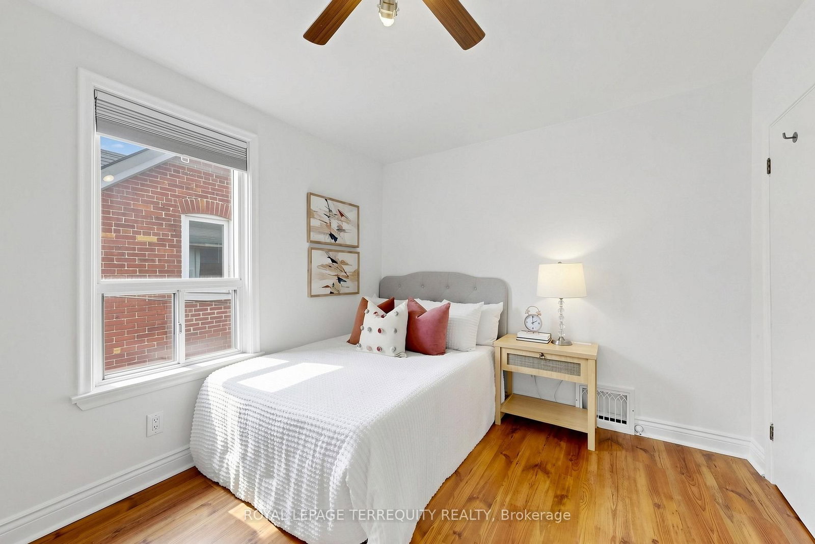 150 Osler Street • Toronto, ON photo 16