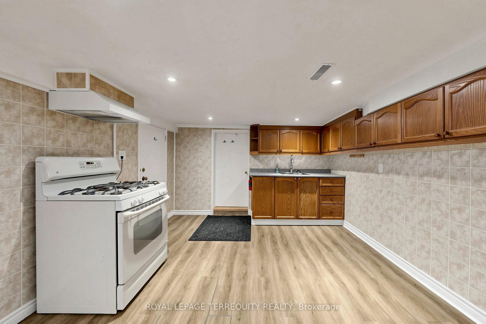 150 Osler Street • Toronto, ON photo 24