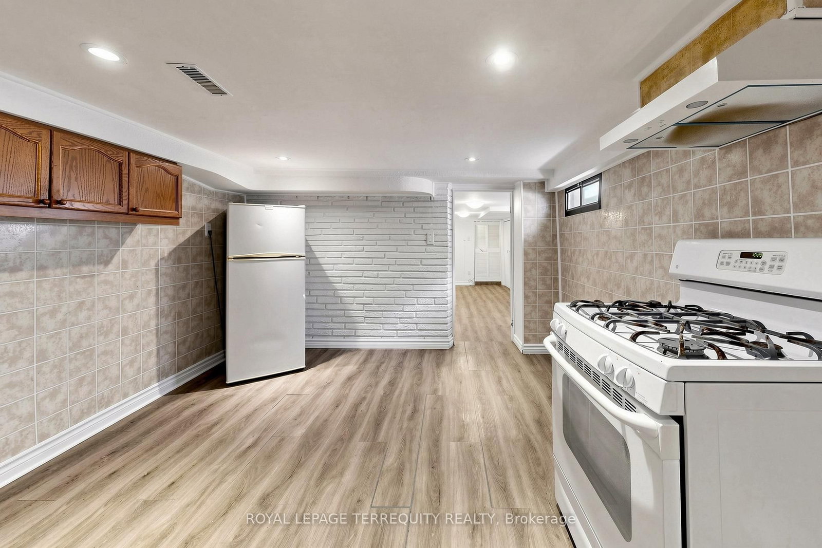 150 Osler Street • Toronto, ON photo 28