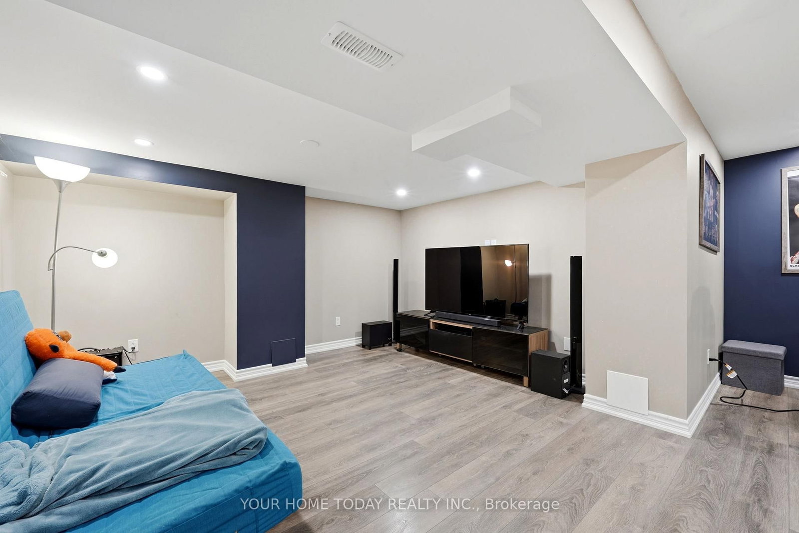 19 McNally Street • Halton Hills, ON photo 37