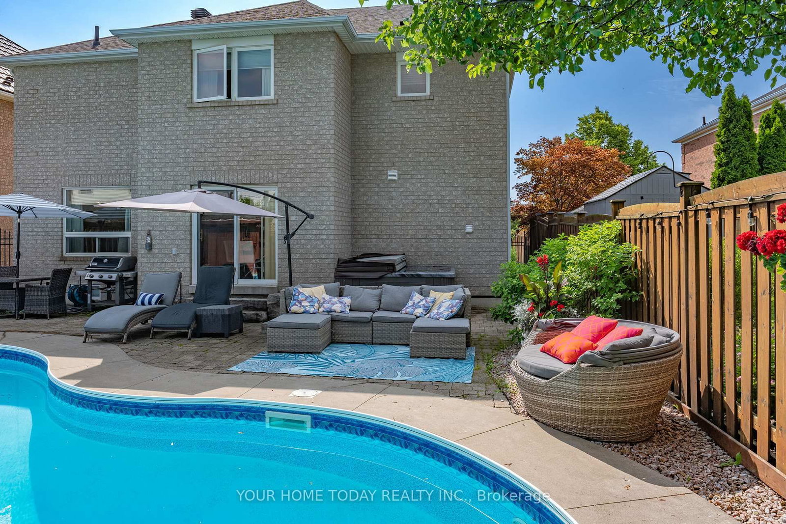 19 McNally Street • Halton Hills, ON photo 44