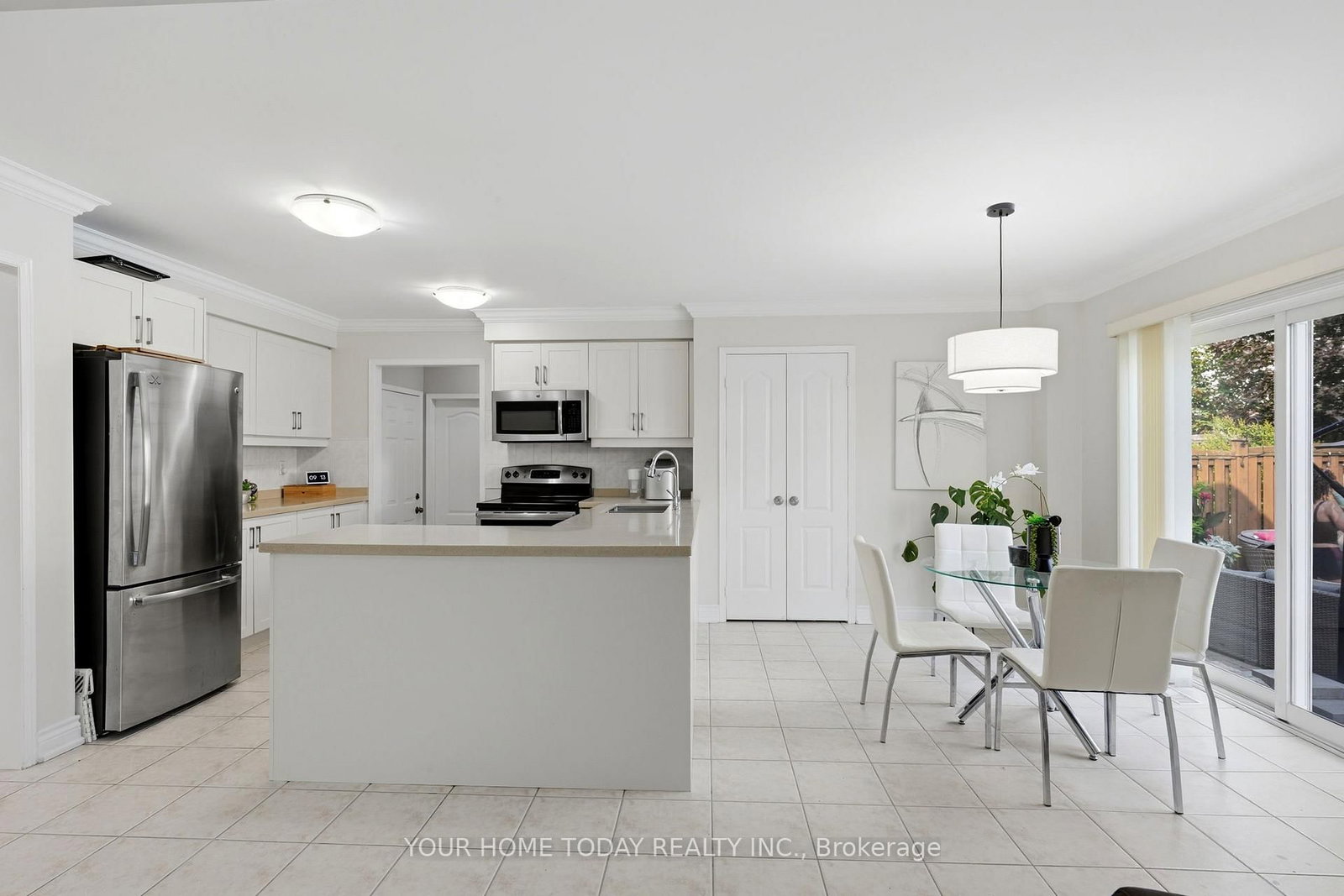 19 McNally Street • Halton Hills, ON photo 9