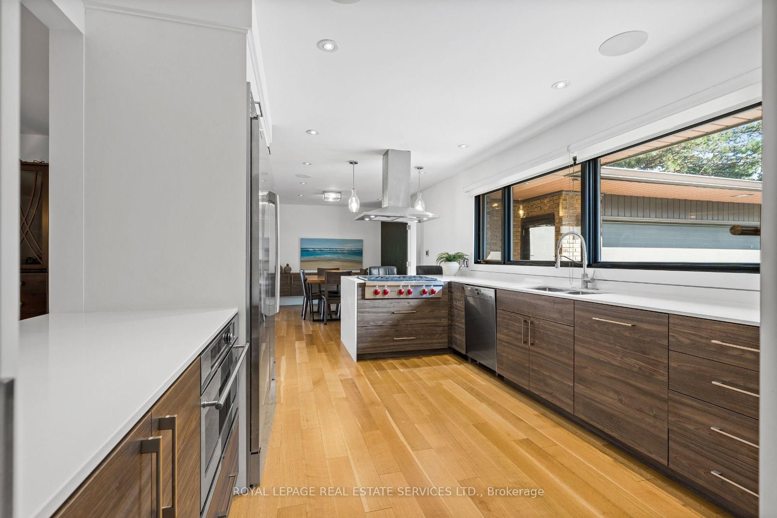 23 Lorraine Gardens • Toronto, ON photo 11