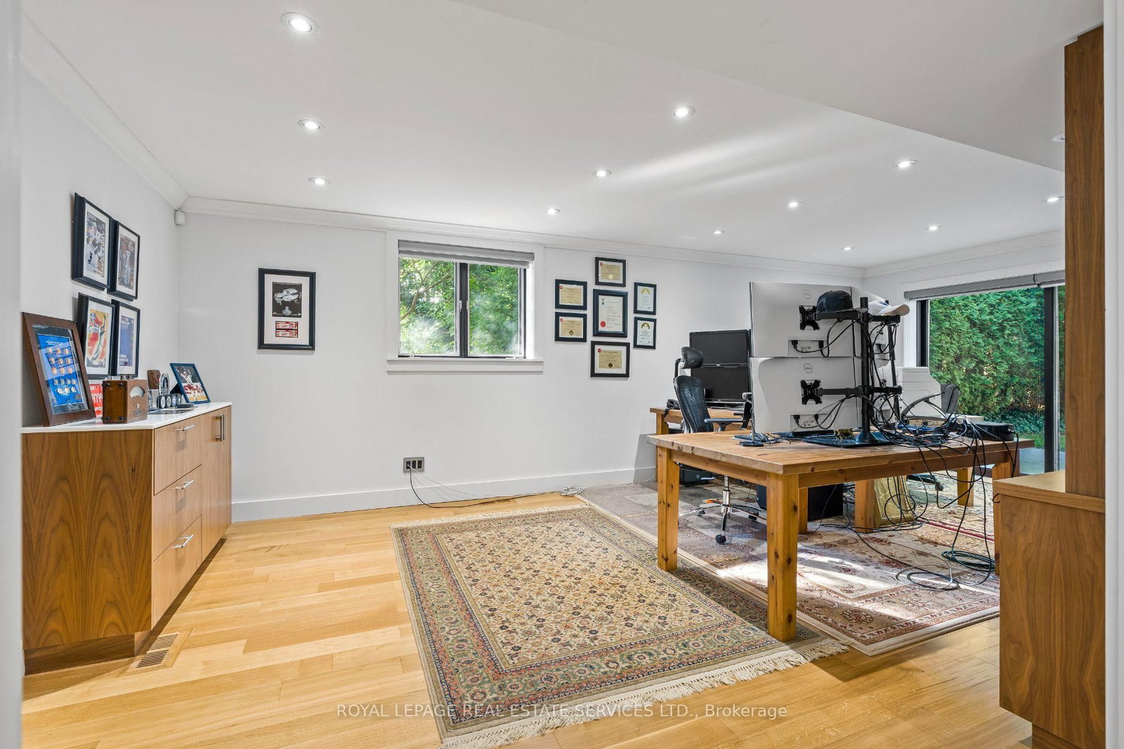23 Lorraine Gardens • Toronto, ON photo 36