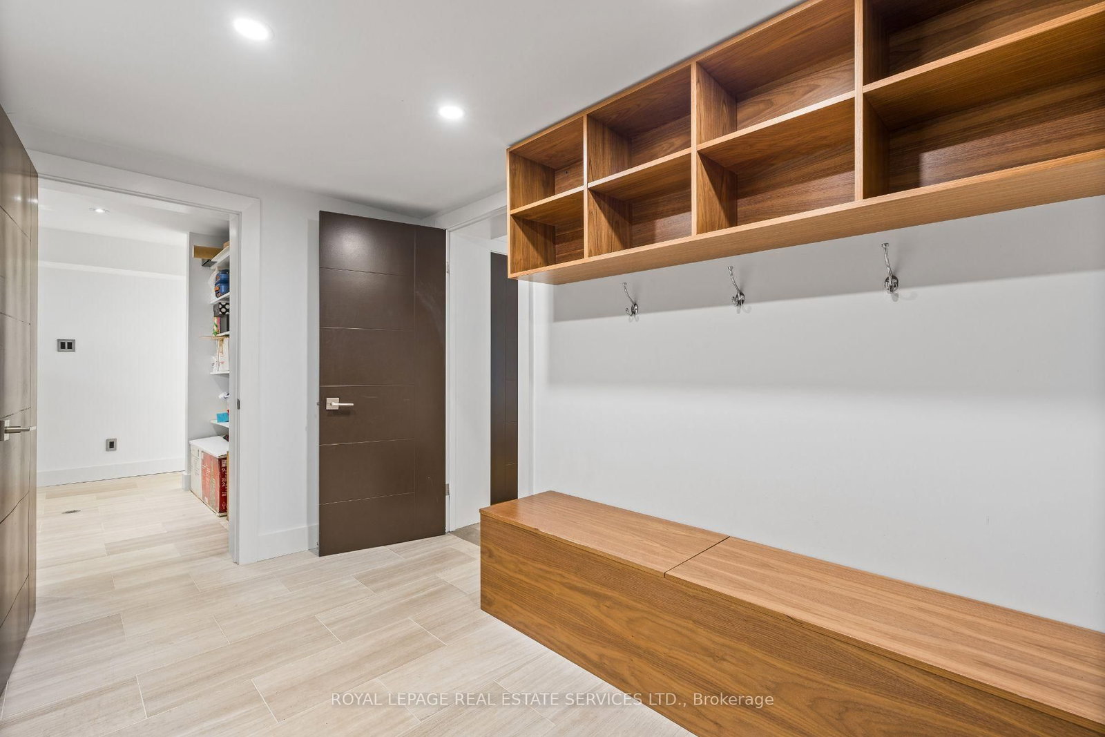 23 Lorraine Gardens • Toronto, ON photo 43