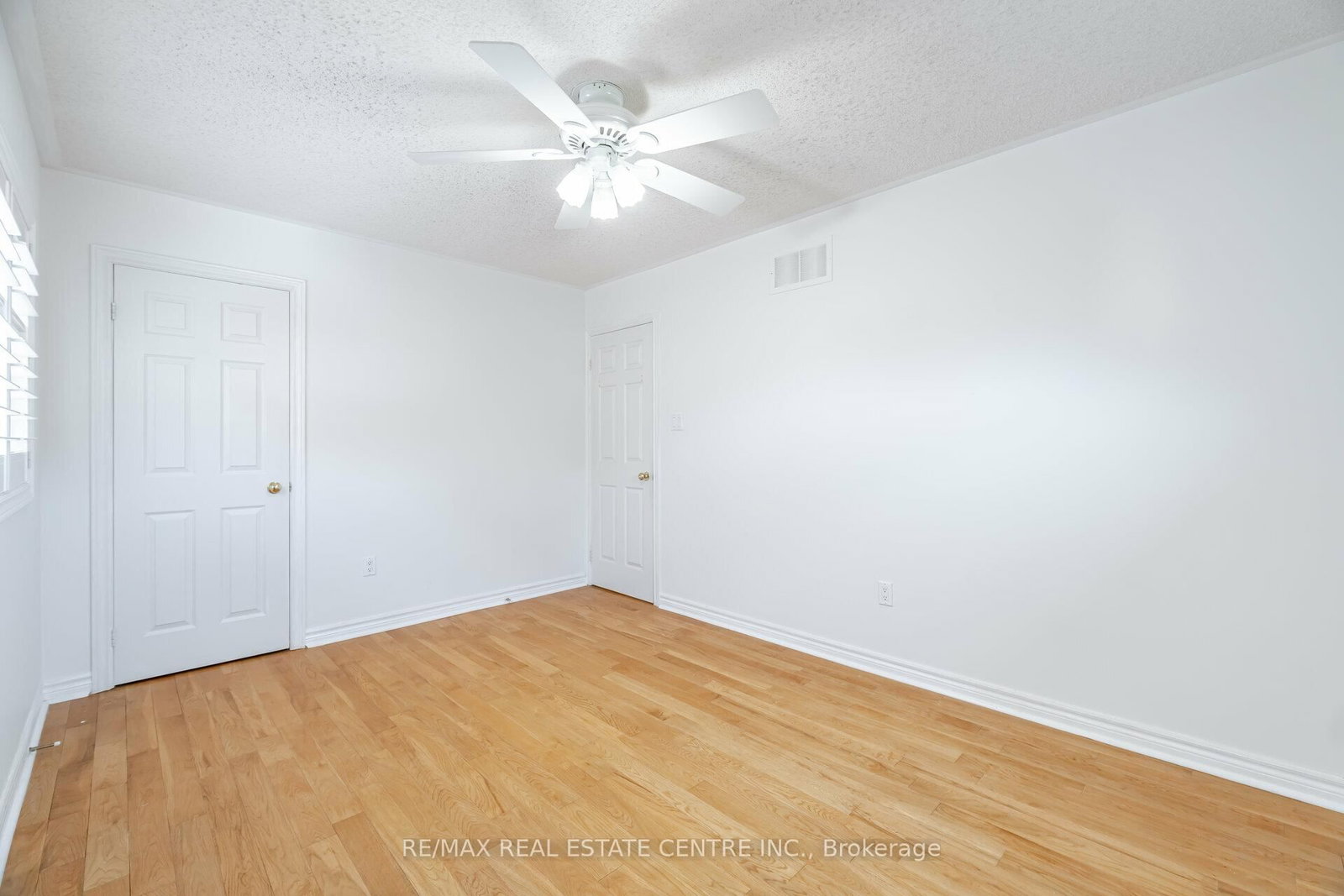 2485 Strathmore Crescent N • Mississauga, ON photo 33
