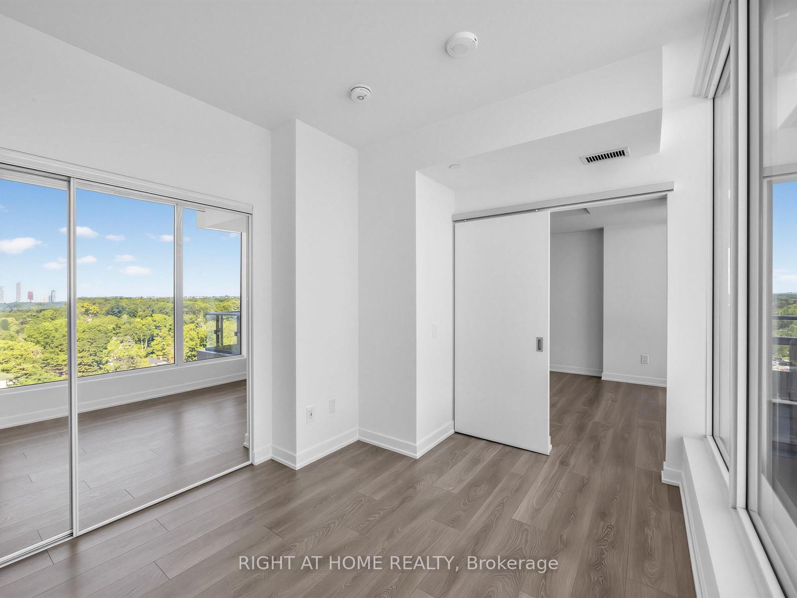 28 Ann Street • #1016 • Mississauga, ON photo 15