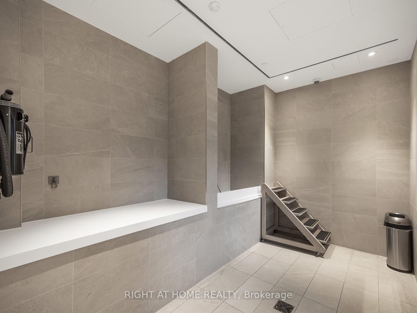 28 Ann Street • #1016 • Mississauga, ON photo 28