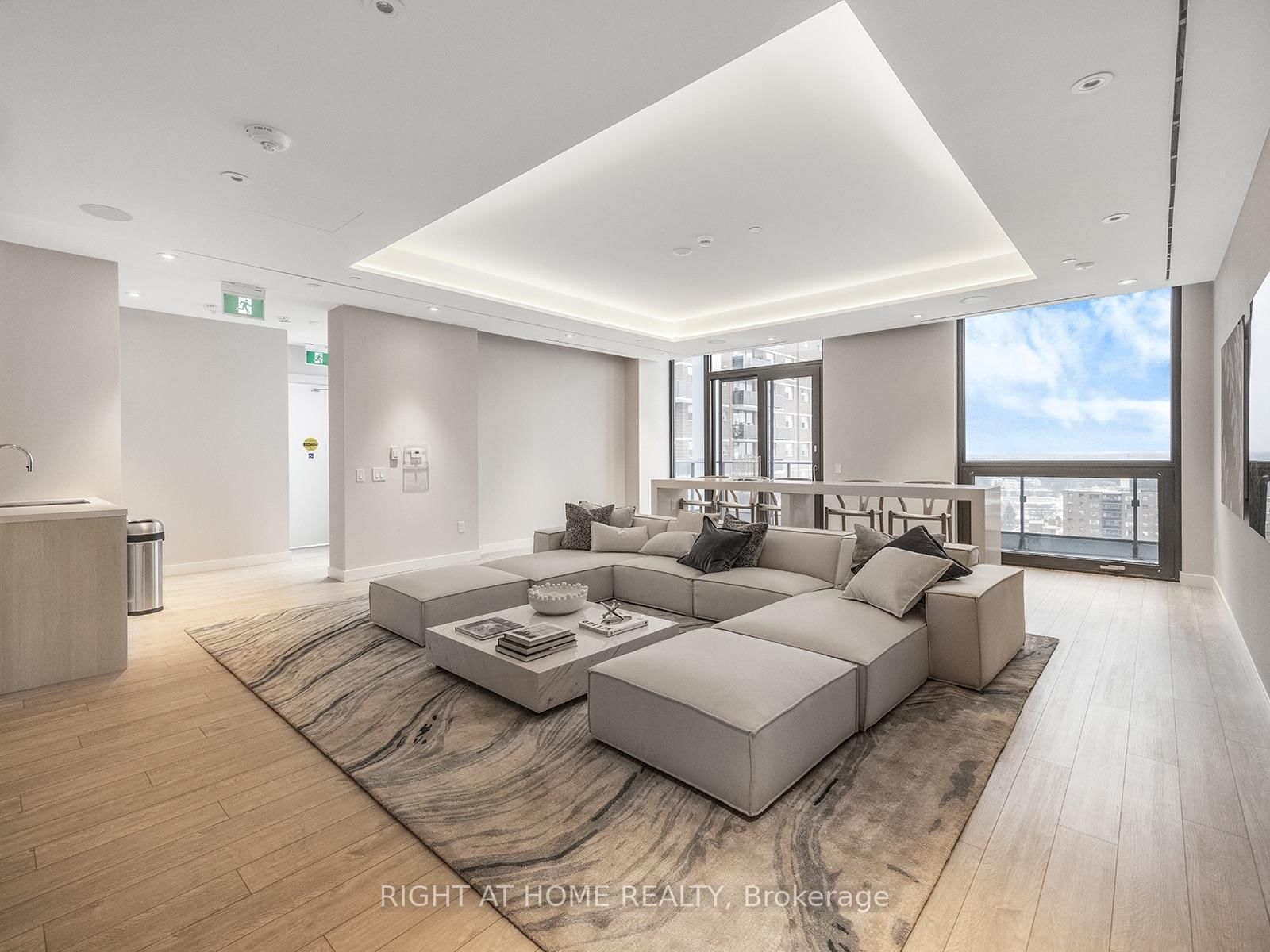 28 Ann Street • #1016 • Mississauga, ON photo 37