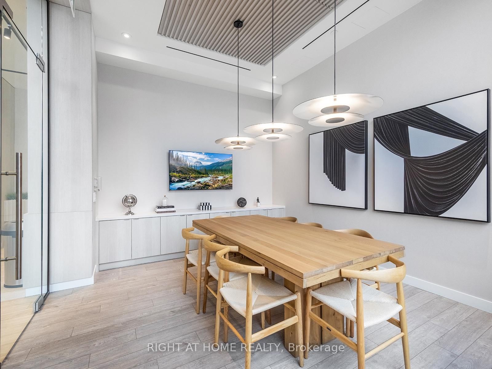28 Ann Street • #1016 • Mississauga, ON photo 39
