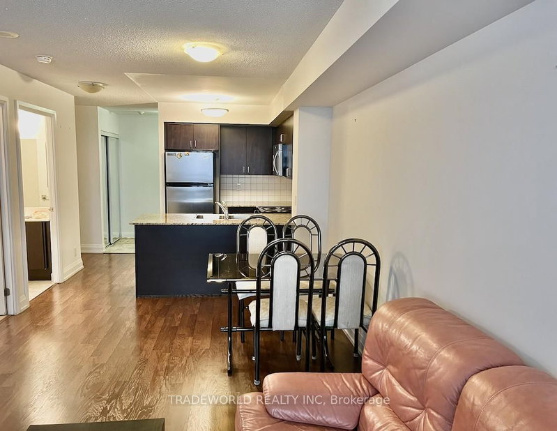 408 - 55 De Boers Drive