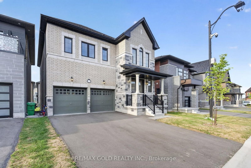 11 Keyworth Crescent