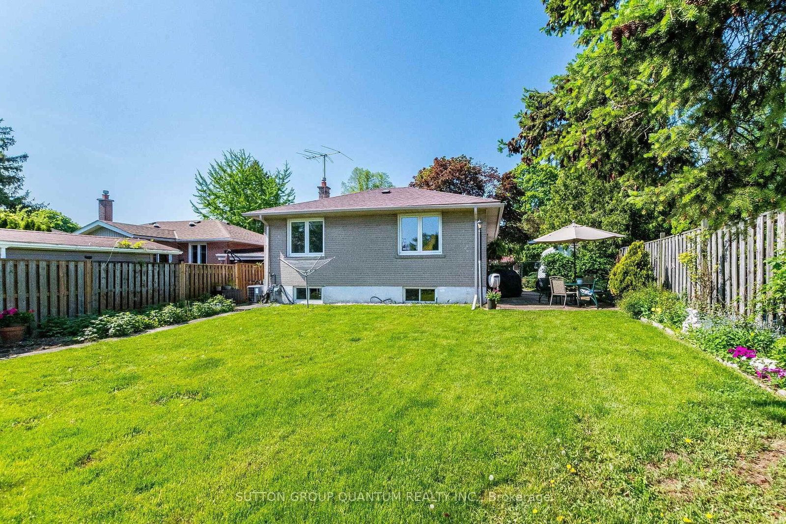 1293 Daimler Road • Mississauga, ON photo 36