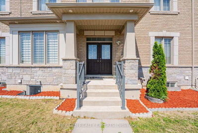 2 Rangemore Road • Brampton, ON photo 5