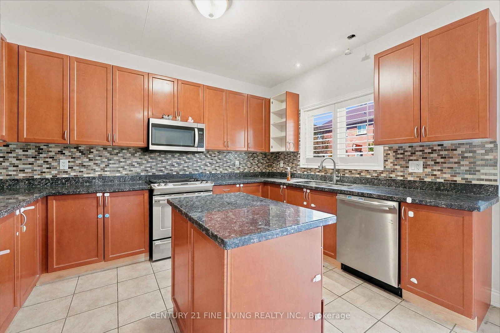 38 Eiffel Brampton,ON L6P 1W3 — Photo 13