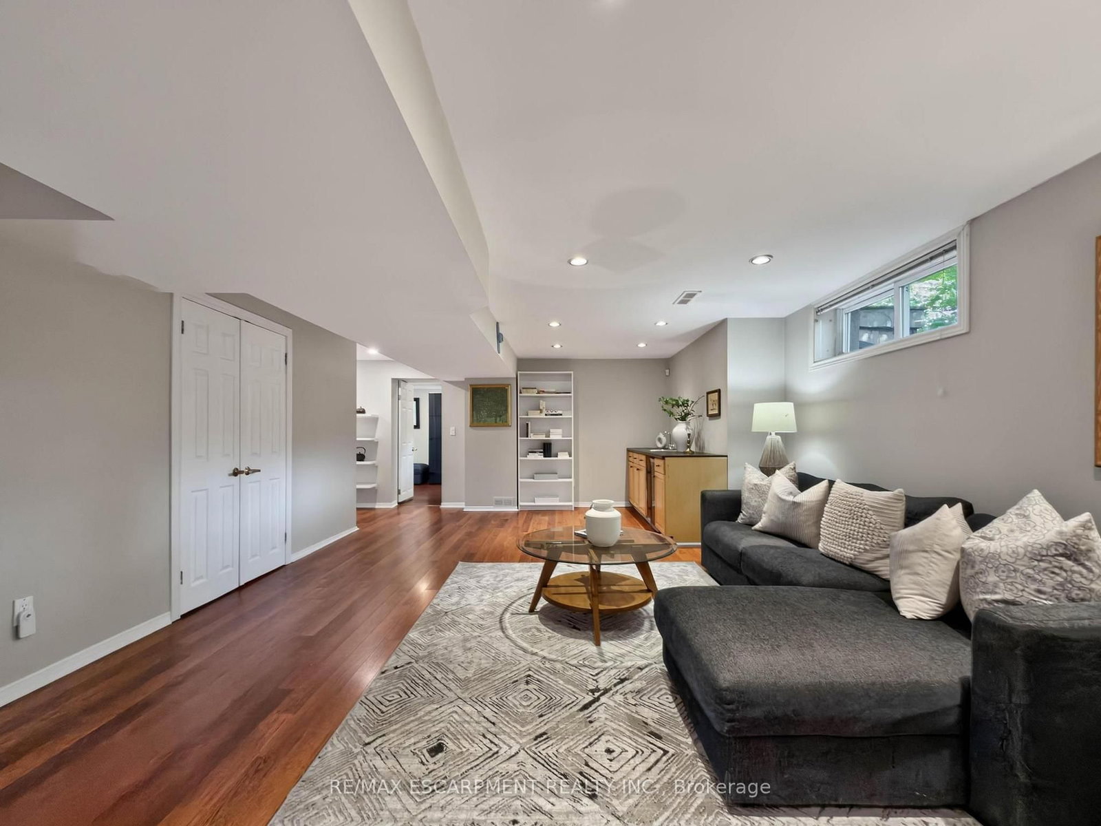 1239 Baldwin Drive • Oakville, ON photo 19