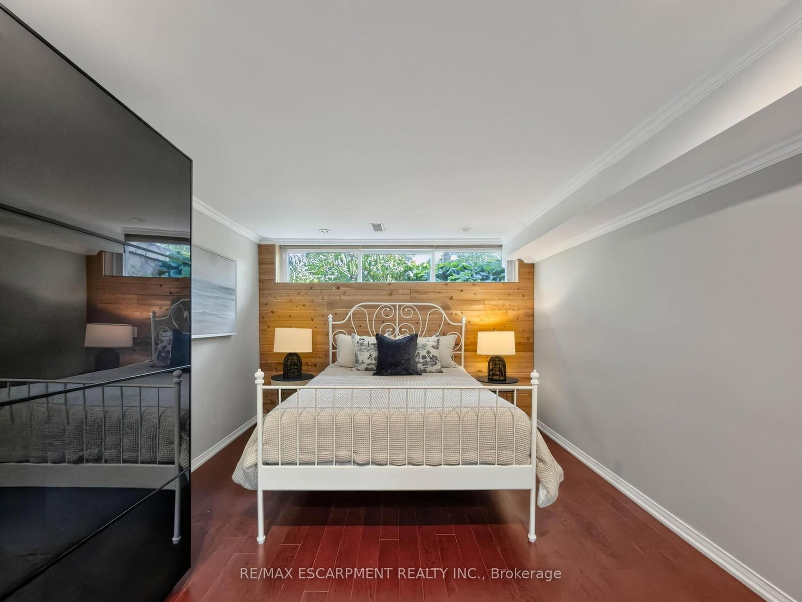 1239 Baldwin Drive • Oakville, ON photo 21