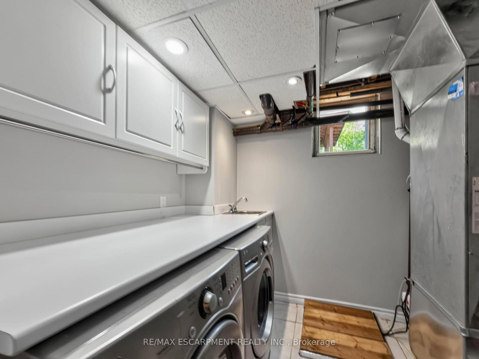 1239 Baldwin Drive • Oakville, ON photo 25