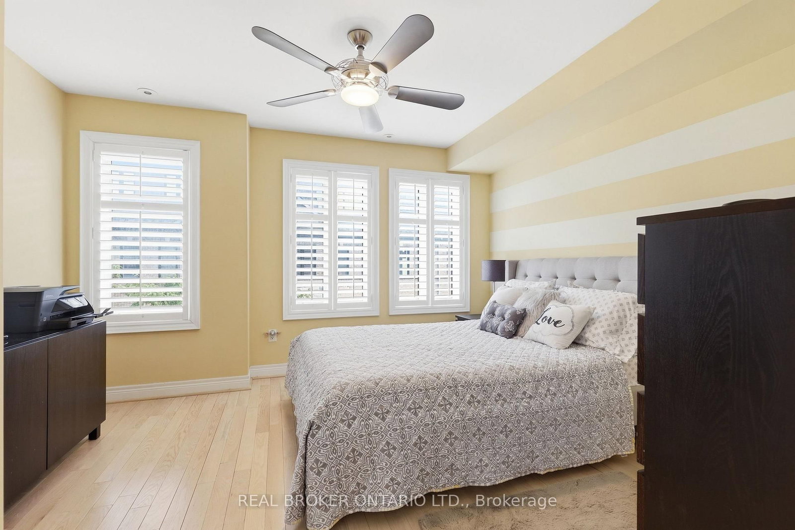 39 Lobo Mews • Toronto, ON photo 21