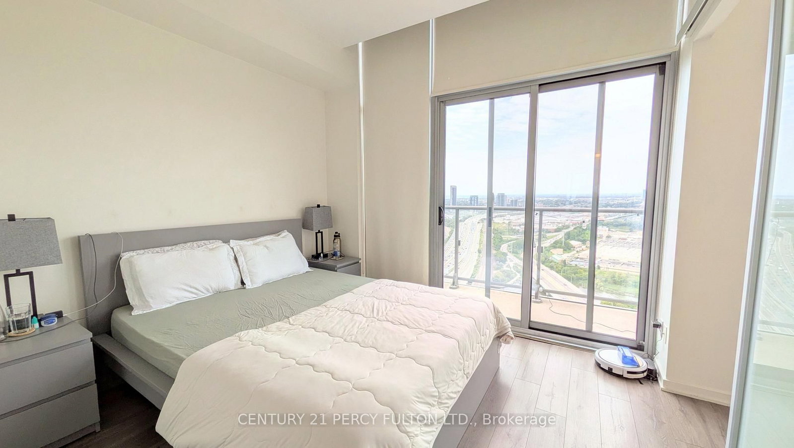 105 The Queensway • #3505 • Toronto, ON photo 14