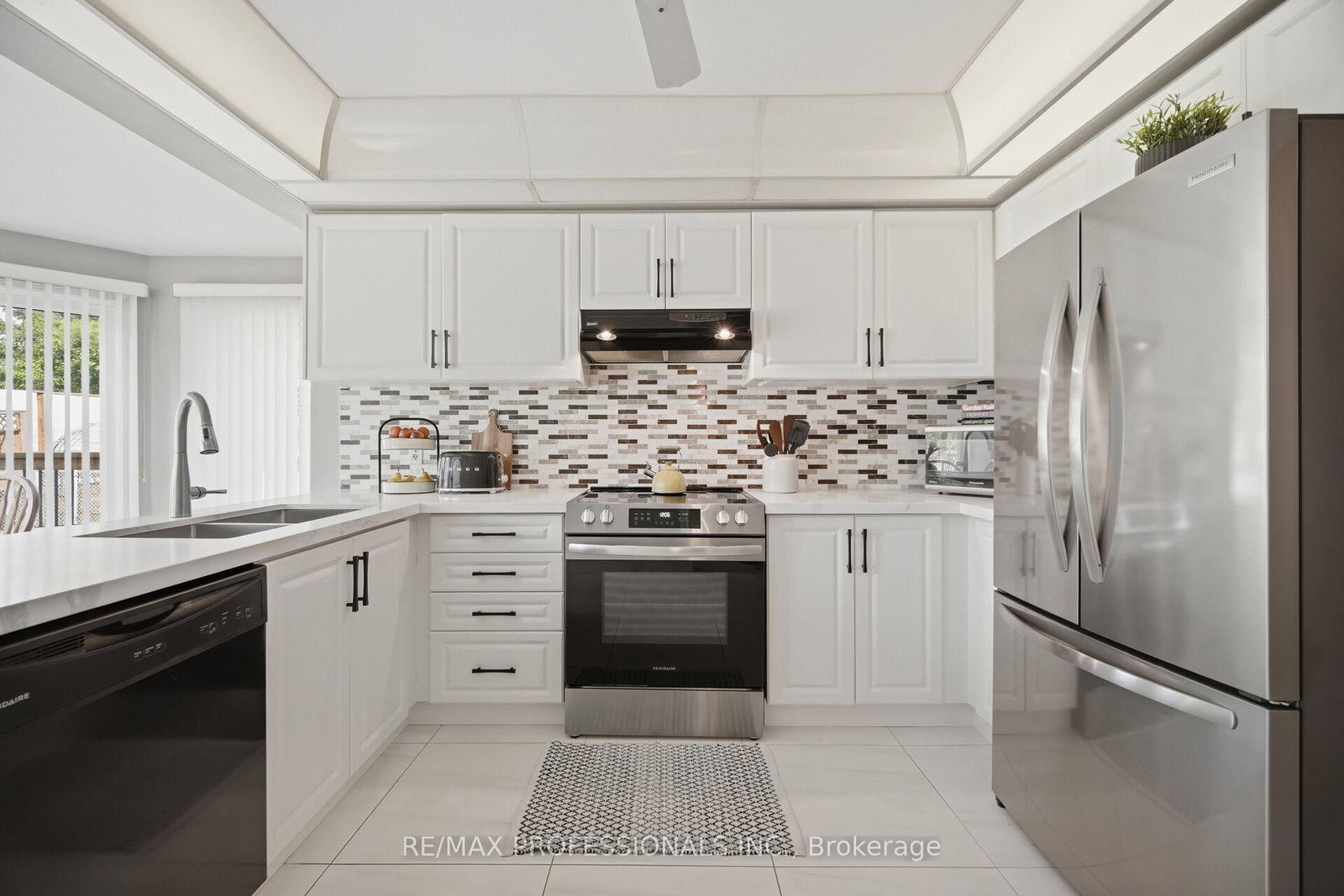 14 Laura Court • Brampton, ON photo 17