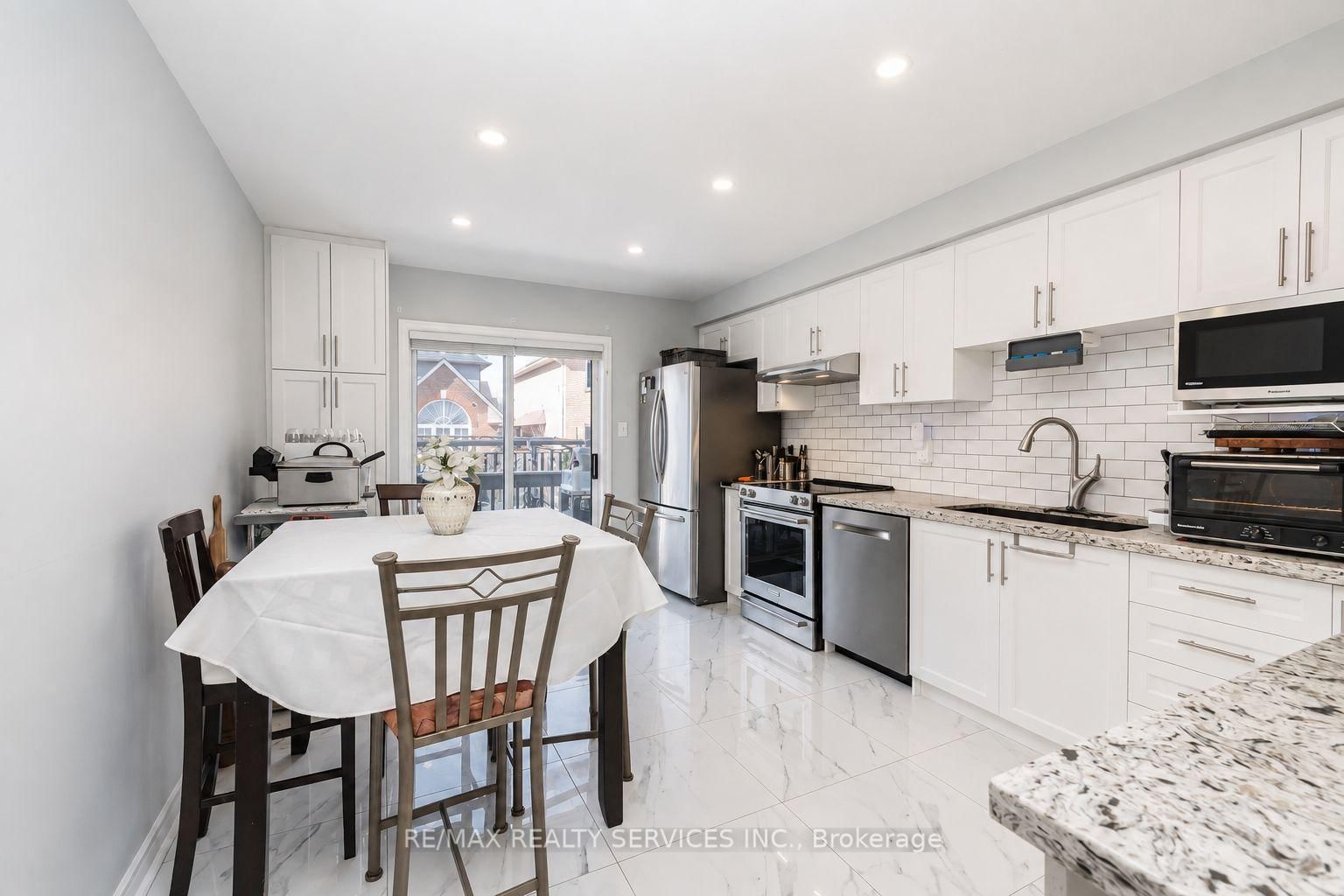50 Sunny Glen Crescent • Brampton, ON photo 10
