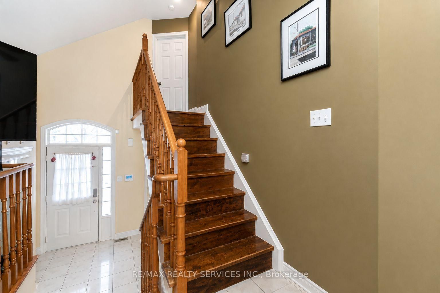 50 Sunny Glen Crescent • Brampton, ON photo 16