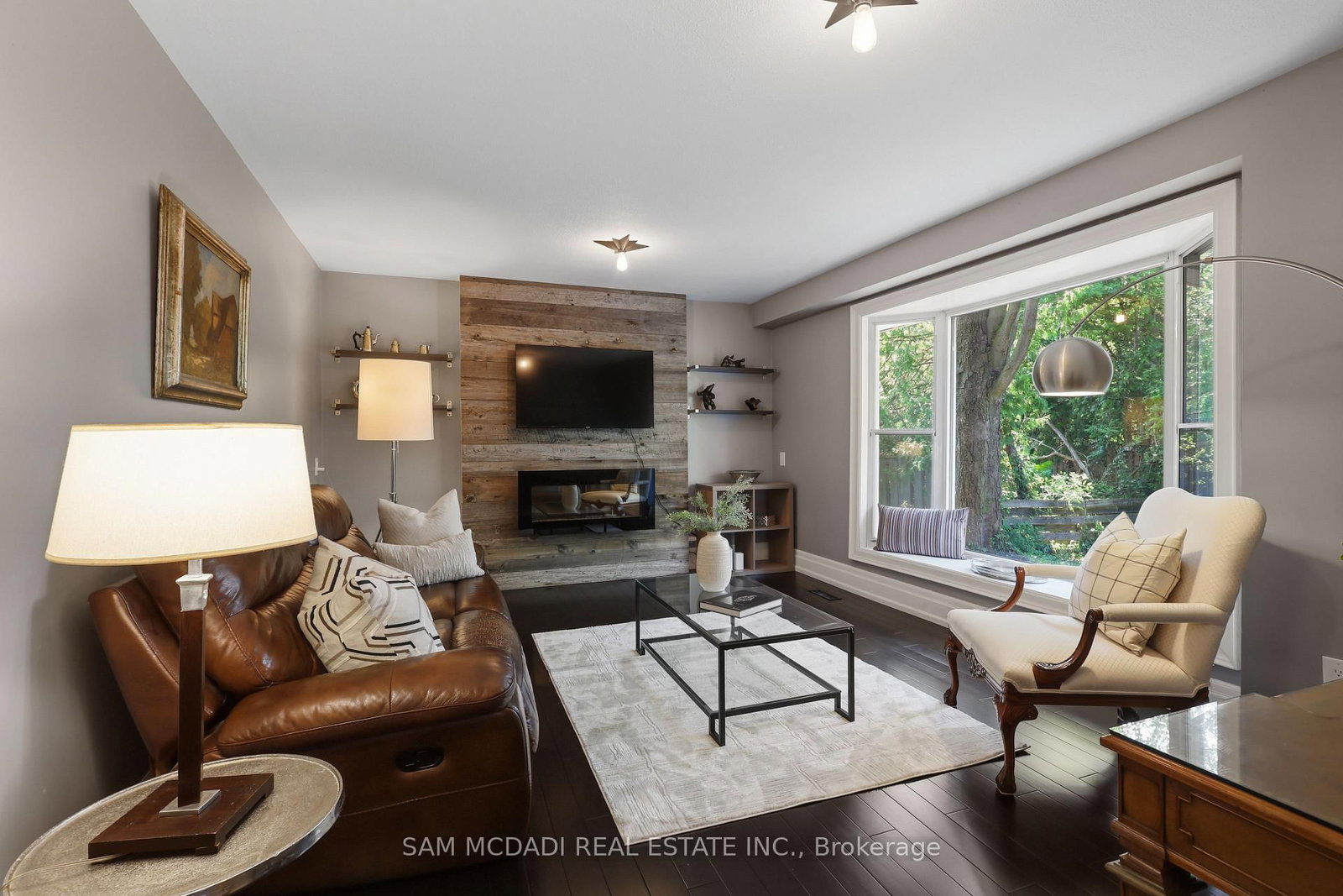 1449 Truscott Drive • Mississauga, ON photo 12