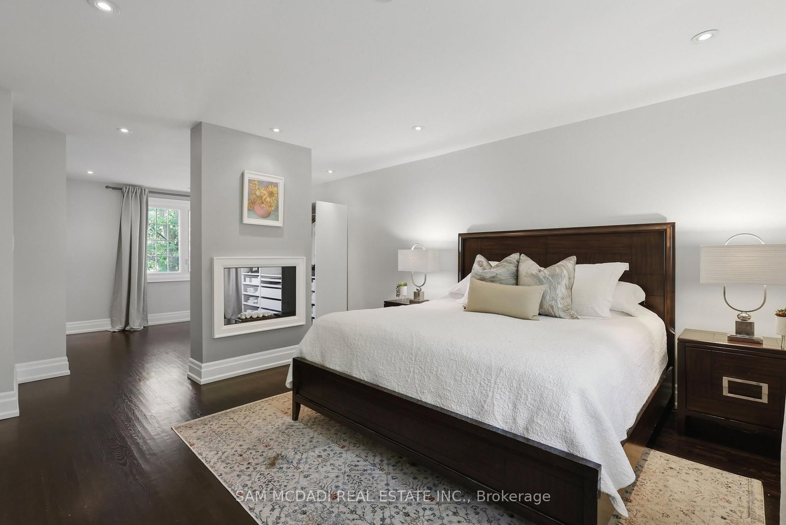 1449 Truscott Drive • Mississauga, ON photo 21