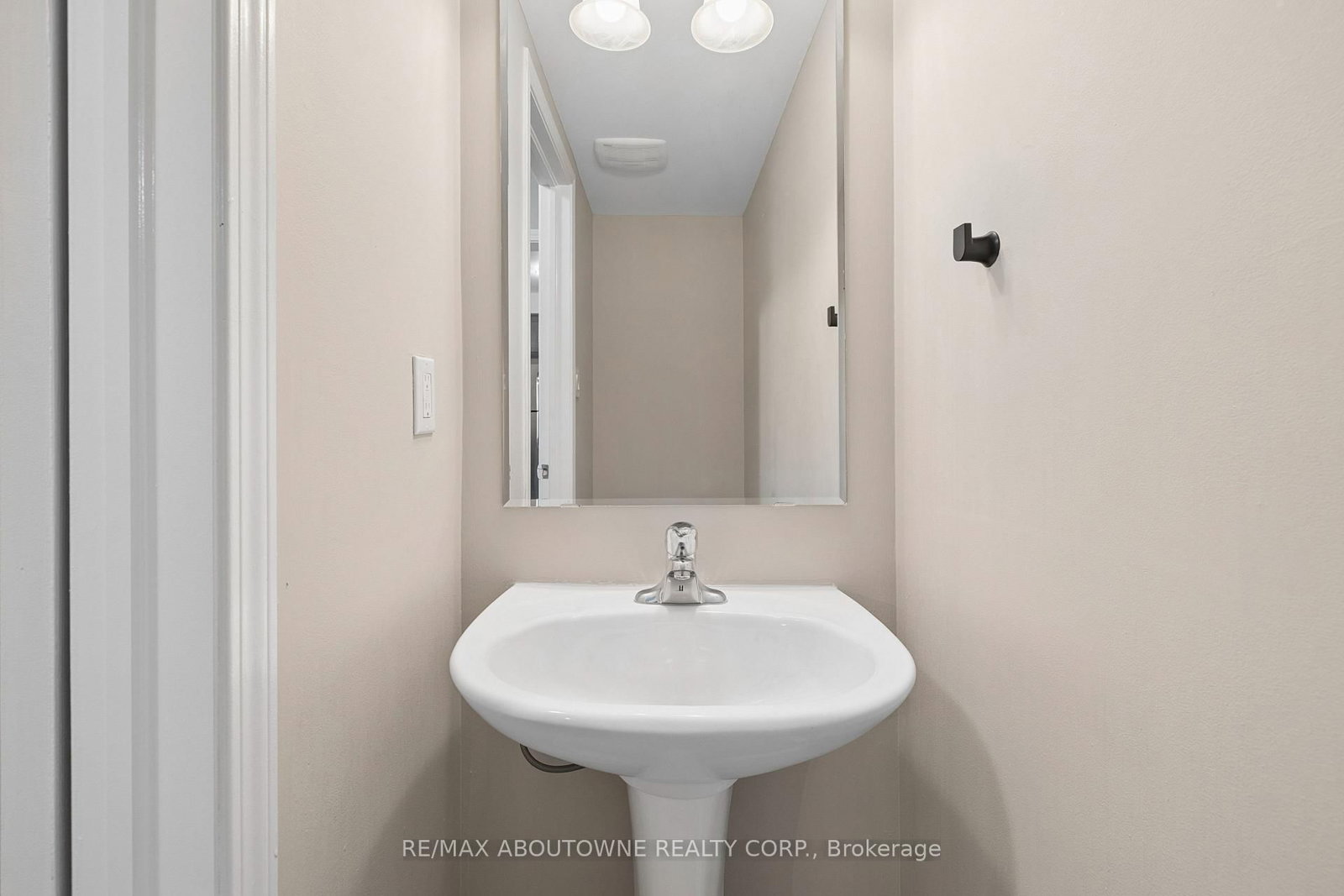 222 Septimus Heights • Milton, ON photo 31