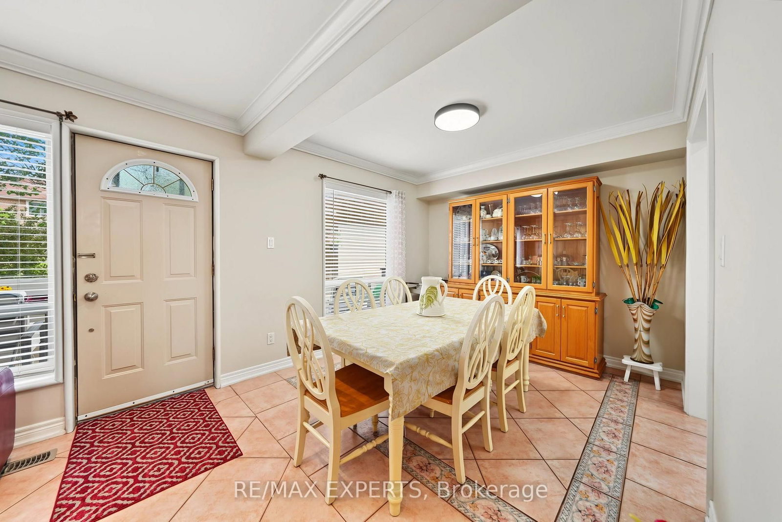 37 Saint Lucie Drive • Toronto, ON photo 11