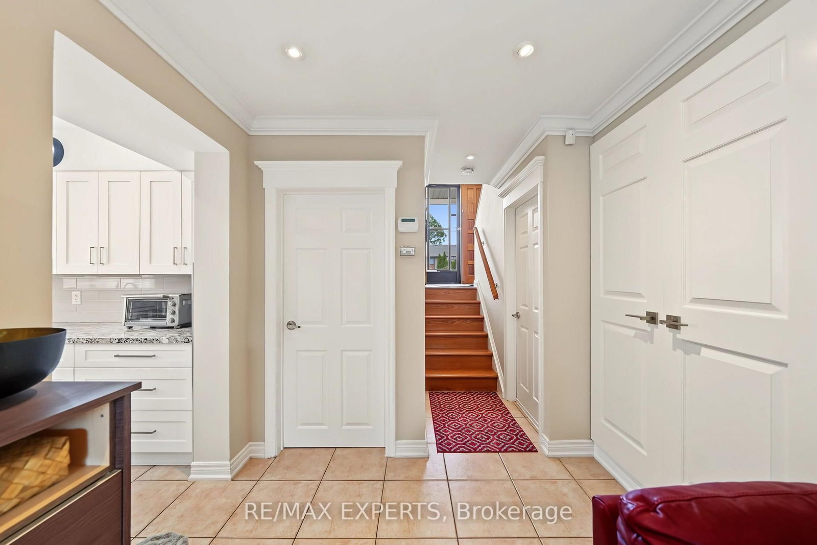 37 Saint Lucie Drive • Toronto, ON photo 12