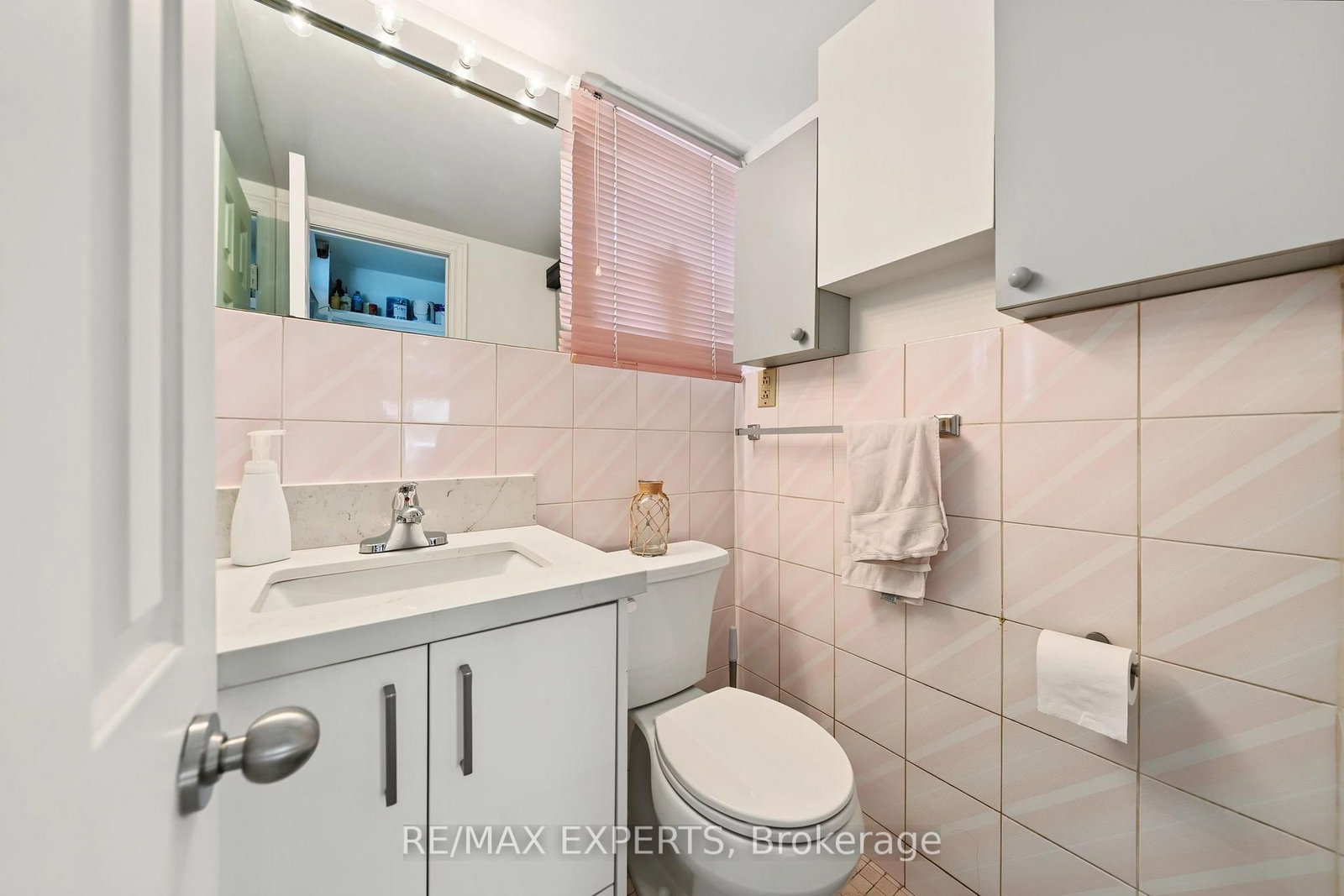 37 Saint Lucie Drive • Toronto, ON photo 17