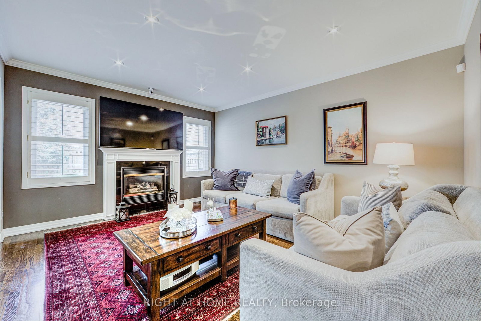 241 Lexington Road • Oakville, ON photo 10