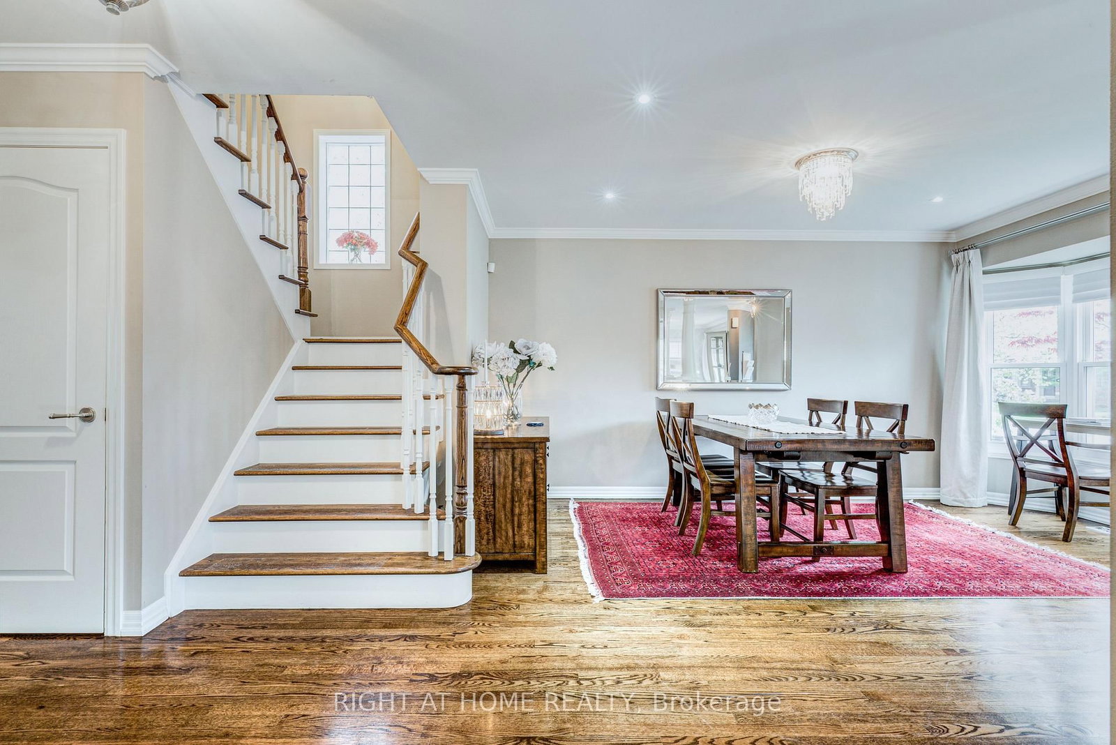 241 Lexington Road • Oakville, ON photo 11