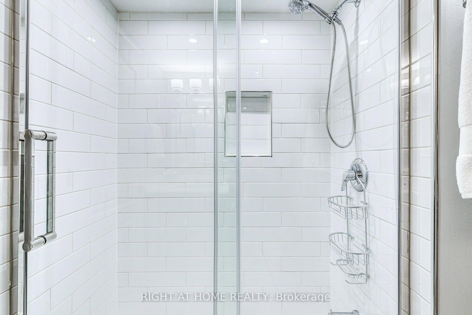 241 Lexington Road • Oakville, ON photo 27