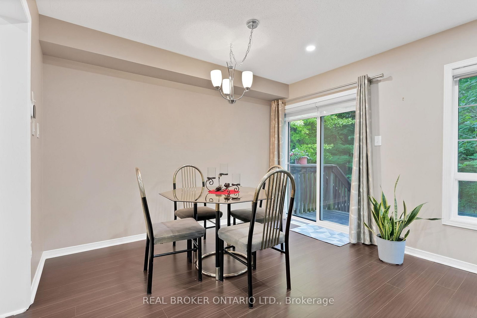 7360 Zinnia Place • #152 • Mississauga, ON photo 8