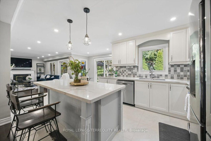 1207 Dogwood Oakville,ON L6J 7J2 — Photo 22