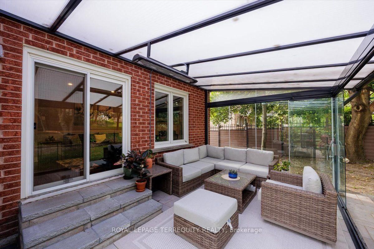 1207 Dogwood Crescent • Oakville, ON photo 47