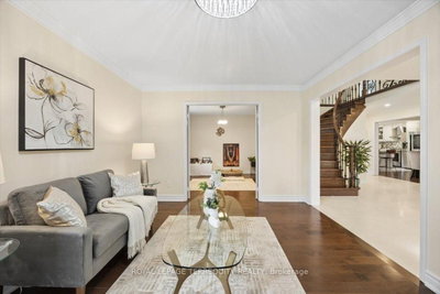 1207 Dogwood Crescent • Oakville, ON photo 8