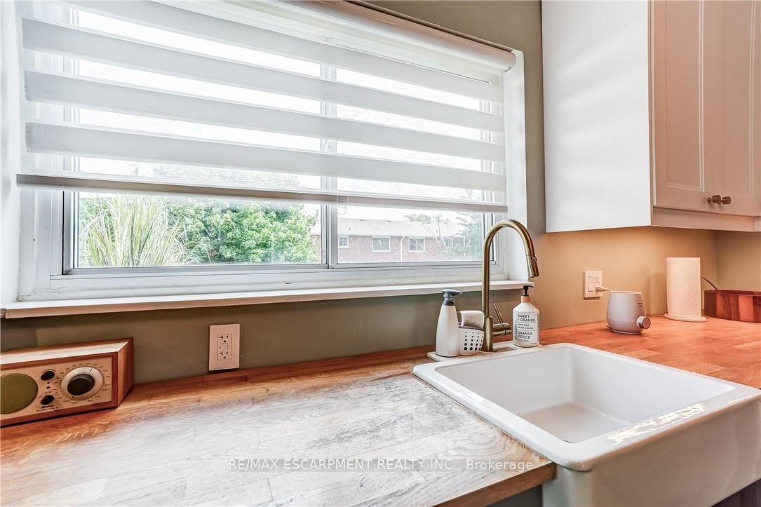 2488 Brookhurst Road • Mississauga, ON photo 18