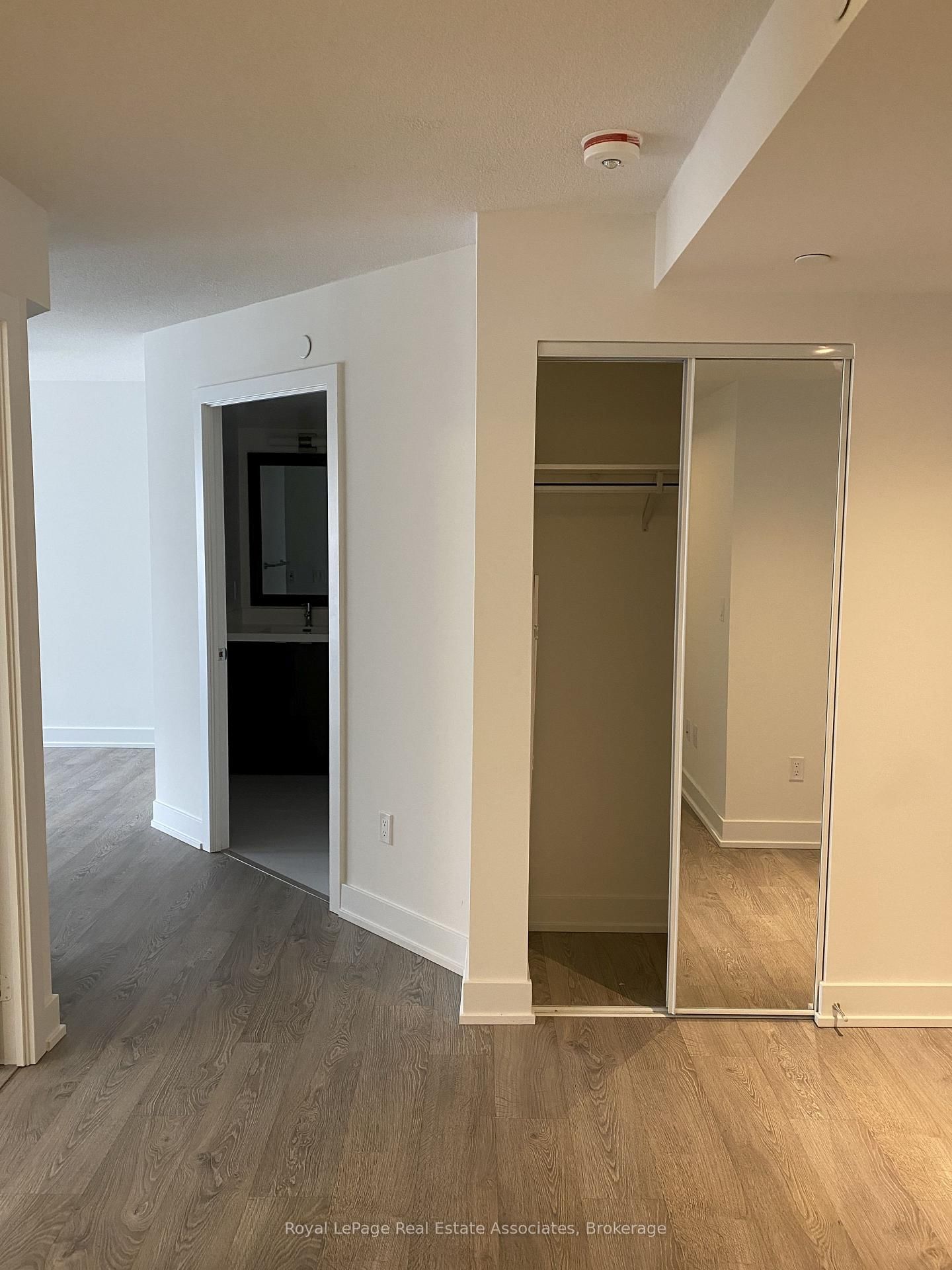 603 - 7 Mabelle Avenue, Toronto 4